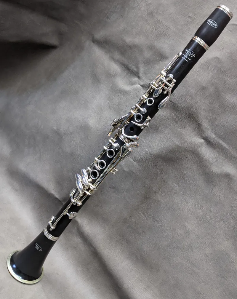 Secondhand Hanson T5 Grenadilla Bb Clarinet 2 Secondhand Hanson T5 Grenadilla Bb Clarinet - Image 2